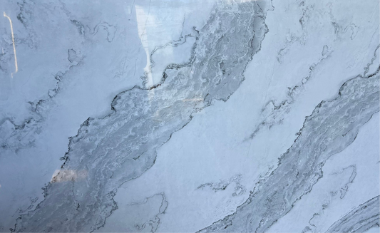 “White marble-effect PVC panel with gray veining